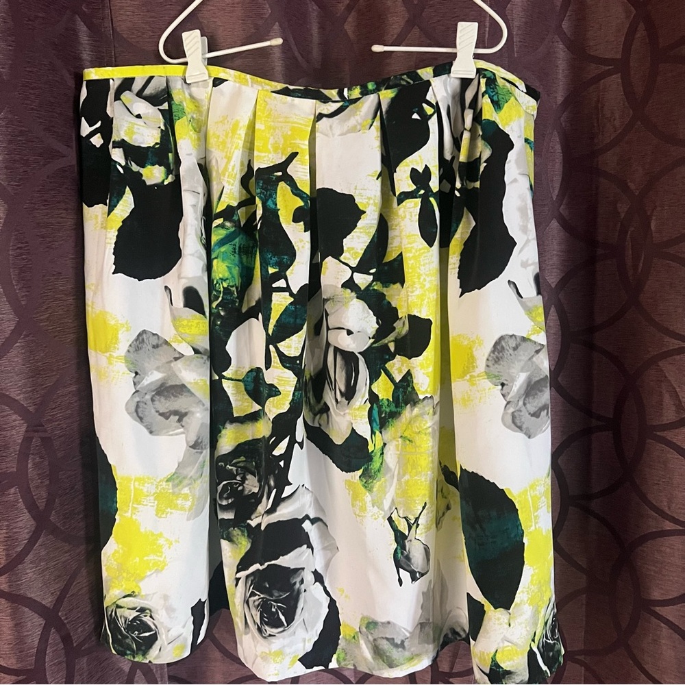 Worthington skirt